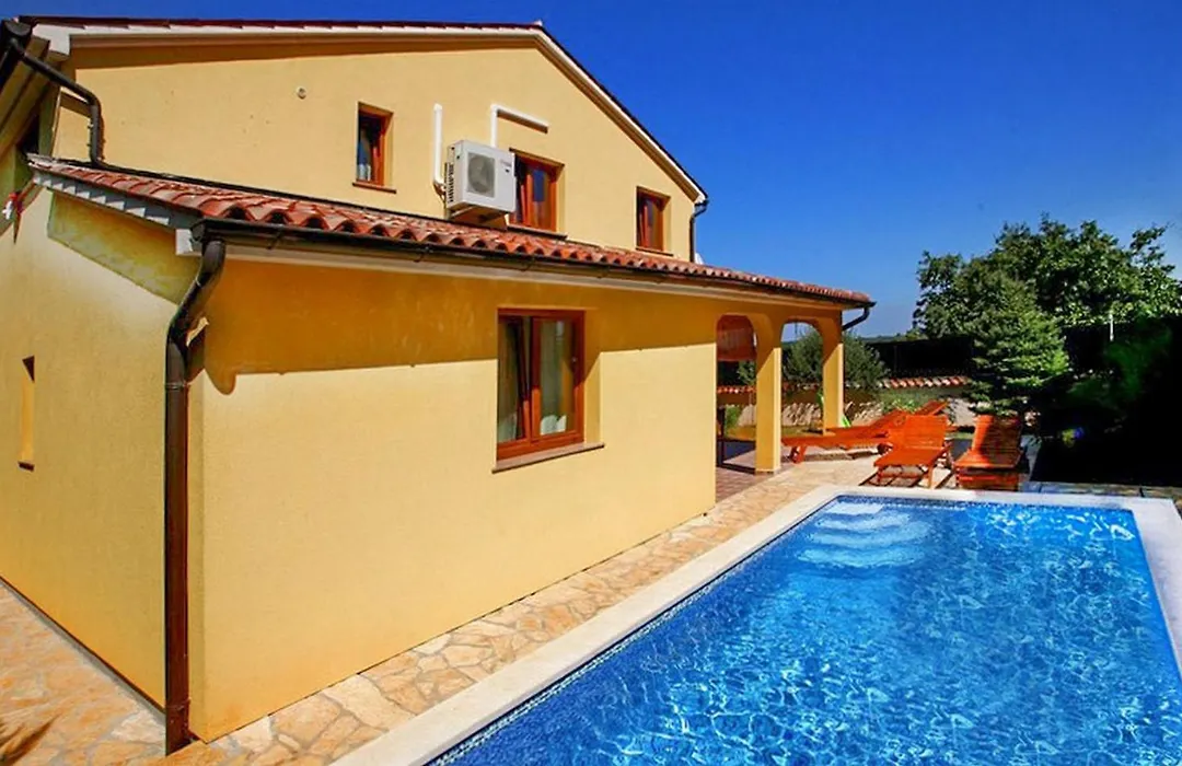 Villa Luces-1